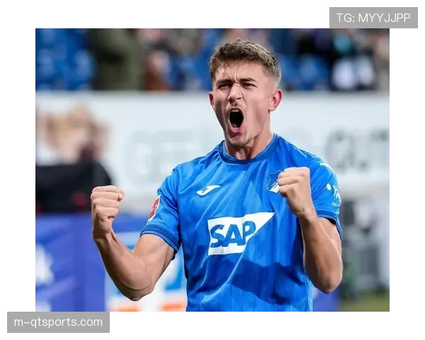 中场观察:霍芬海姆变阵三后卫,试图抵挡勒沃库森的边路冲击 中场观察:霍芬海姆变阵三后卫,试图抵挡勒沃库森的边路冲击