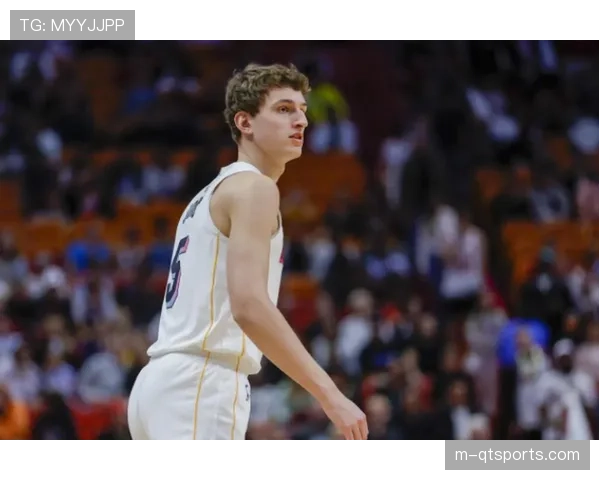 官方消息：热火主帅斯波尔斯特拉与球队达成一份多年续约合同